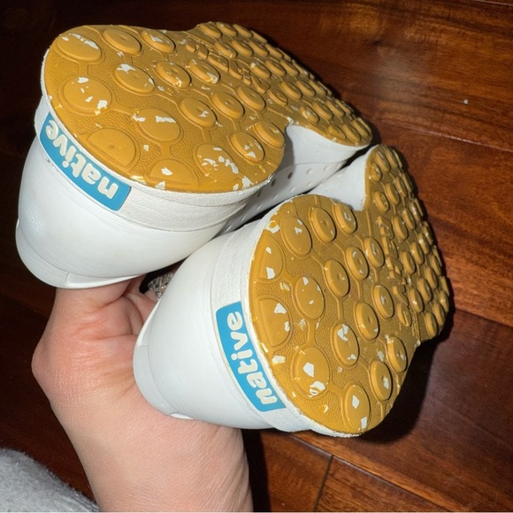 Native Kids Water Shoes - White and Tan - Picture 10 of 14